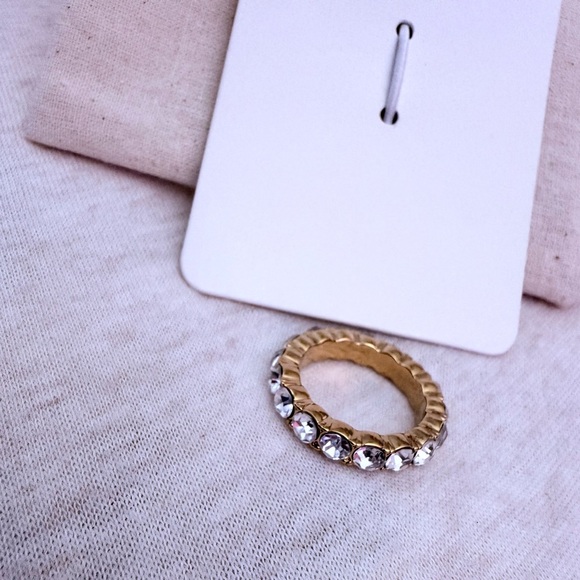 Crew Eternity Style Ring Gold Tone Clear Tones - Picture 5 of 6